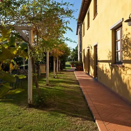 Sarzana-charming Pool And Bb 萨尔扎纳